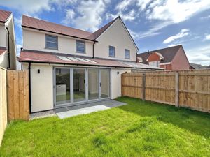 Photo 10- click for photo gallery